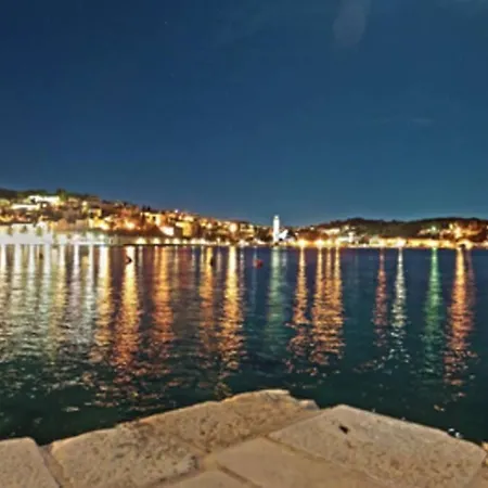 Apartment Alex 2 * Hvar Town